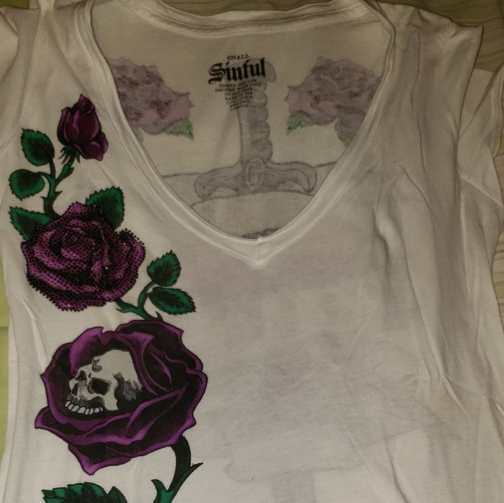 Sinful rose t-shirt